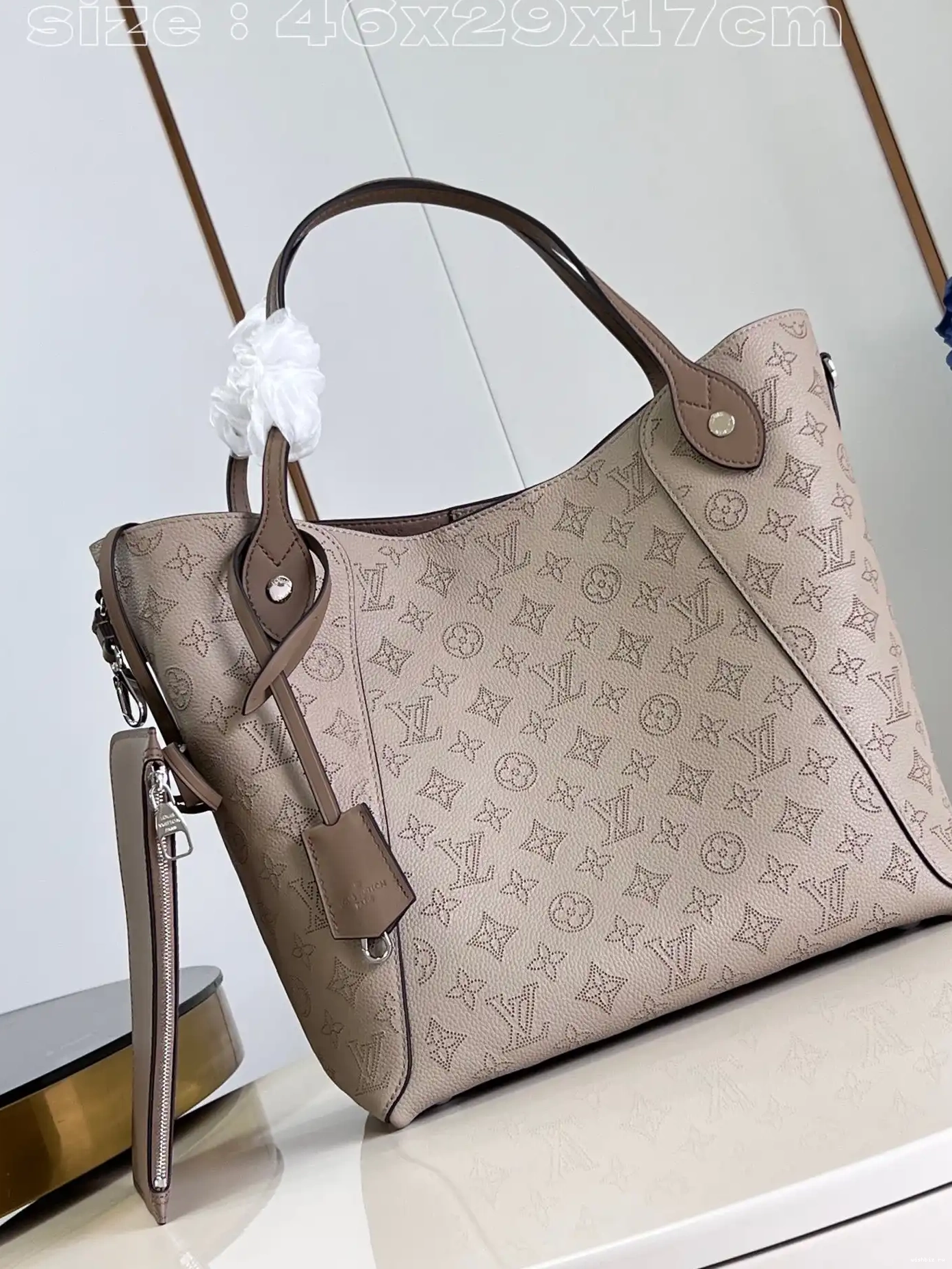 WIS x x LOUIS 29.5 VUITTON 17CM HINA-46 0514